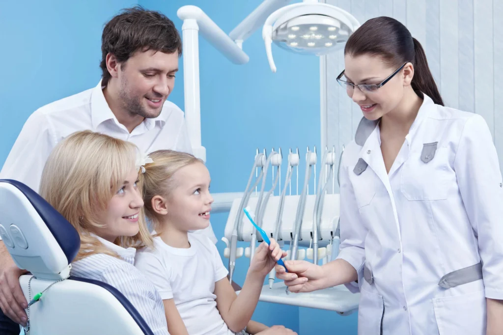 Dentist checkup by family dentistry rockville md